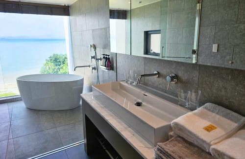 Umusa Villa | Beach front studio -NagoNago-