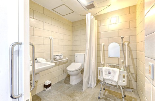 Chatan Hotel | Beach Front Tower MIHAMA byDSH