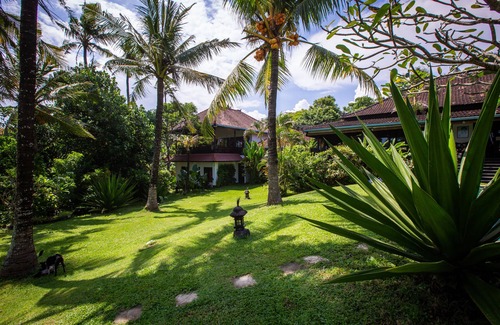 Munggu Villa | Beach front villa w/3BEDR, large garden 2000m2, sea view in Seseh, Canggu