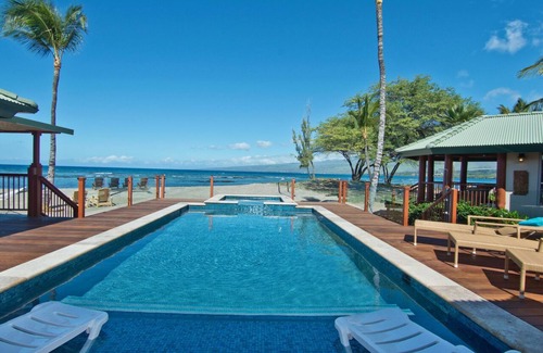 Puako Villa | Beach Front w/heated salt water pool and hot tub