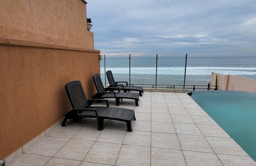 Playas De Tijuana Condo | Beach Front with Pool, Piano, Pool Table, Bar and Beach Access