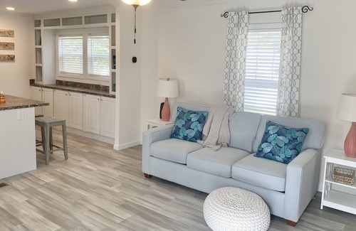 Cape Carteret House | Beach Getaway