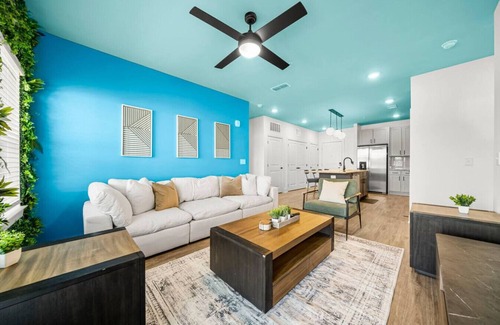 Upper Grand Lagoon Apartment | Beach Getaway | 3BR Apt Near PCB Shores