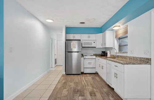 Dolphin Isles Apartment | Beach Haven