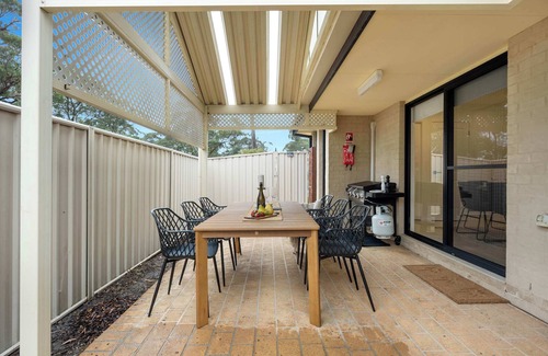 Vincentia Villa | Beach Holiday Villa Jervis Bay