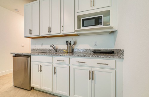 Port Saint Lucie Apartment | Beach-Hop & Golf! Port St Lucie Apt w/ Shared Yard