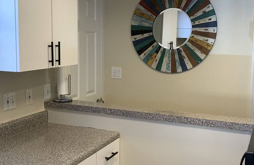 Wall House | beach house steps to beach and Jenk's Boardwalk