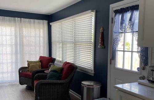 Bay Head House | Beach House, renovated 2022, walking distance to beach, private backyard