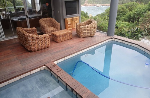 Knysna House | Beach house 120m from Coney Beach, Knysna Heads South Africa