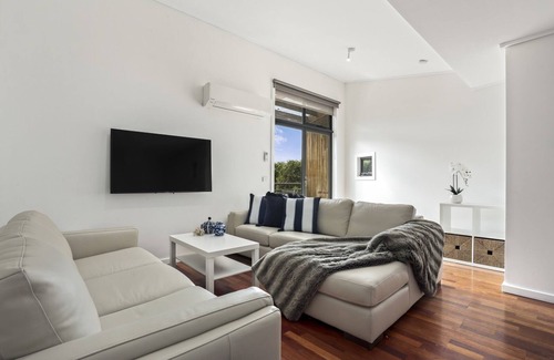 Lorne Apartment | Beach House 37 Pacific Apartments Lorne