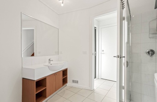 Lorne Apartment | Beach House 37 Pacific Apartments Lorne