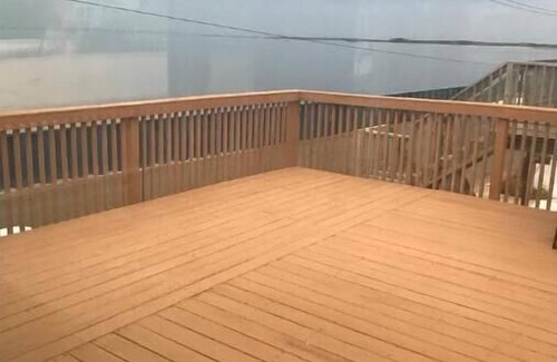 Bouvet Island House | Beach house 40 min ferry to NYC