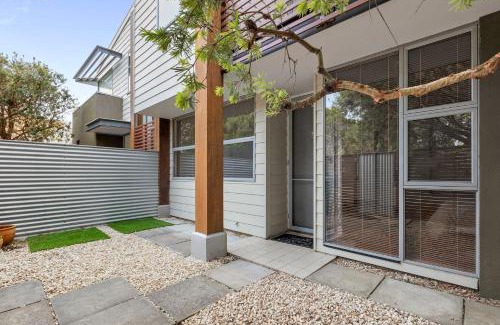 Point Lonsdale House | Beach House at Lonnie