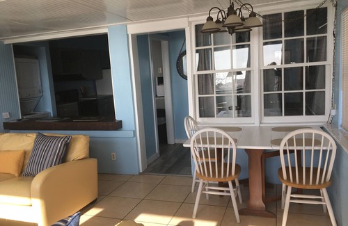 Thomas Drive Cottage | Beach house - Cottage with the Gulf of Mexico as your backyard