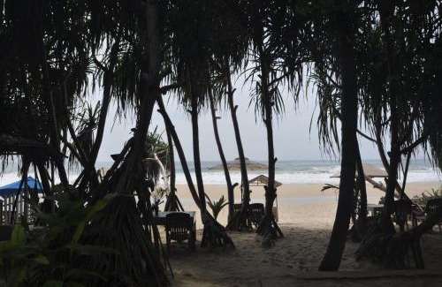 Habaraduwa House | Beach House Habaraduwa
