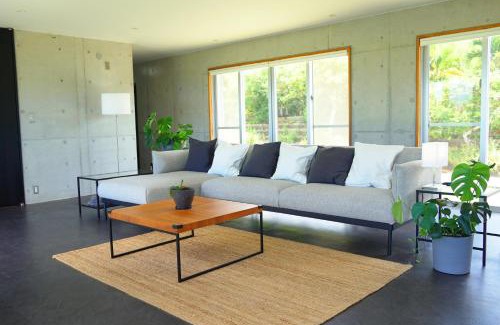 Kabira Apartment | Beach House Kabira