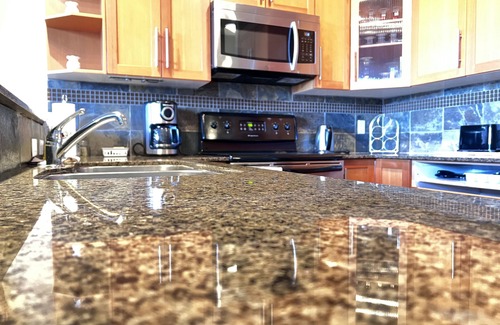 Regional District of Nanaimo Apartment | Beach House Mega-Suite#22 At Park Sands Beach Resort- Near Water