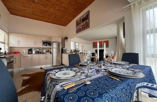 Henties Bay House | Beach House