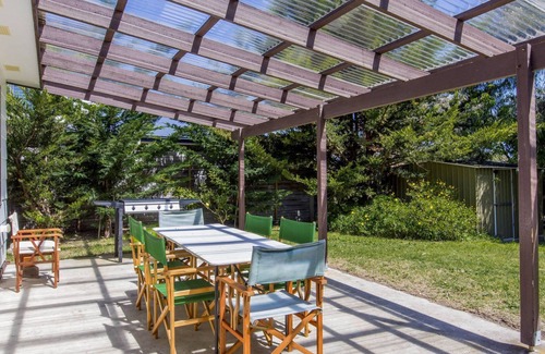 Inverloch Cottage | Beach House on Lohr Inverloch