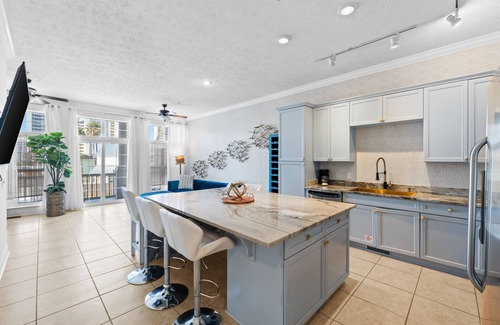 Long Beach House | Beach House - Sea La Vie by PHG