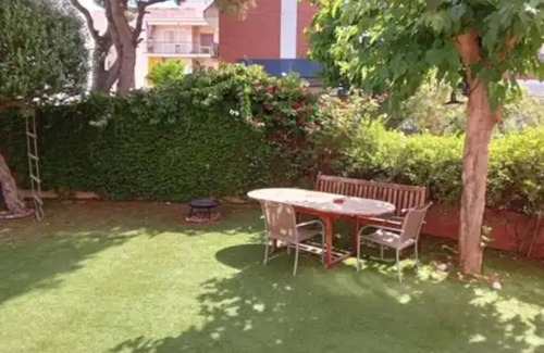 Passeig Maritim House | Beach House Sitges Barcelona