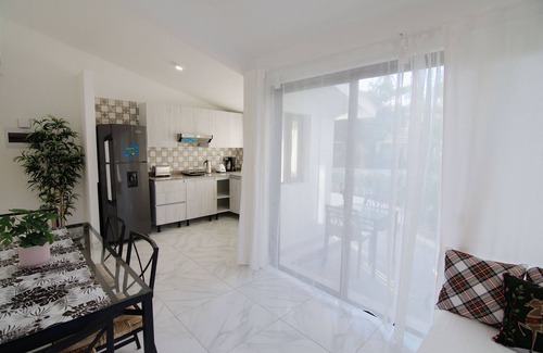 Bavaro Apartment | Beach House up to 5 guests, WIFI, Pick-Up, Maid