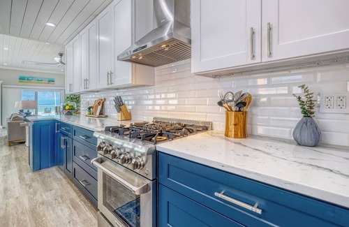 Indian Rocks Beach House | Beach House directly on the Beach with beautiful private pool