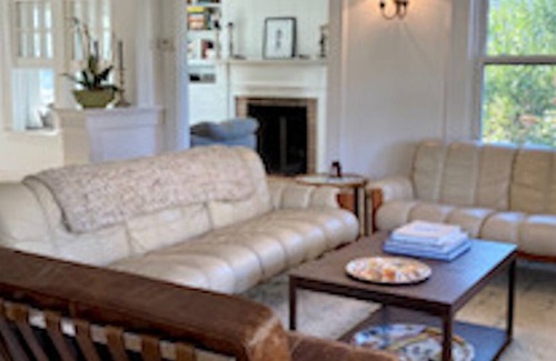 Pipes Cove House | Beach House with guest barn!