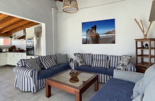 Garachico House | Beach House with Massive Terrace, 3 min walk from local beach