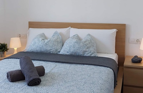 Garachico House | Beach House with Massive Terrace, 3 min walk from local beach