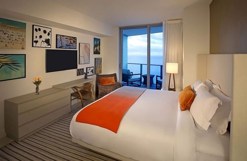 Hollywood South Central Beach Hotel | Beach is Calling! 2 Convenient Units, Private Cabanas, Pool, Near Beach
