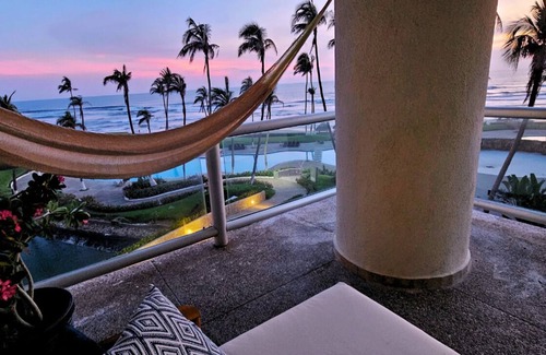 Playa Diamante Apartment | Beach just a few steps away! Unparalleled view Zona Diamante I The best place to relax