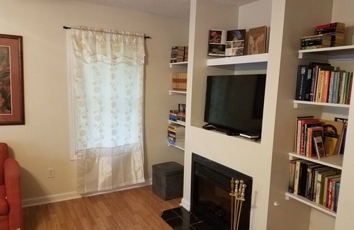 Conway House | Beach Life Without The Beach Price 20 minutes from Myrtle Beach