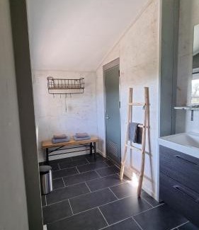 Oostvoorne Cabin | Beach Lodges Oostvoorne