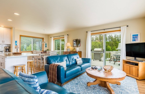 Coupeville House | Beach Lookout Retreat by AvantStay | Rooftop Views