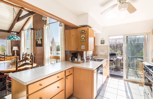 Montauk House | Beach Lovers Paradise: Ditch Plains, Steps to Beach, Ocean View, Family Friendly