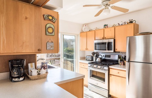 Montauk House | Beach Lovers Paradise: Ditch Plains, Steps to Beach, Ocean View, Family Friendly