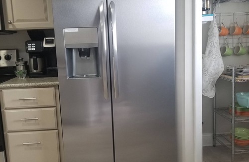 Jacksonville Beach Condo | Beach lovers Dream - BIG LUXURY CONDO! 1500sf