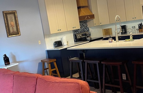 Carrabelle House | Beach/Marina/Walking trails and more…