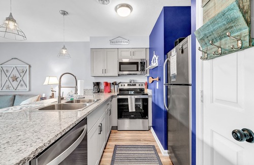 North Carolina Coast Condo | Beach, Please!