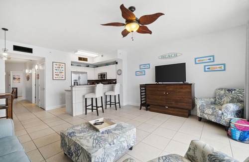 Miramar Beach Condo | Beach Please! 2- full Bathrooms! Quiet West End