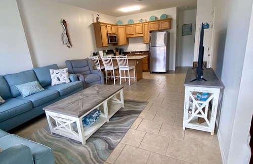 Gulfport House | Beach~Pool~Coliseum~Shopping~Casinos