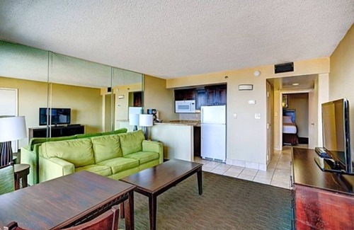 Northeast Virginia Beach Resort | Beach Quarters Resort Oceanfront condo with Oceanfront balcony!
