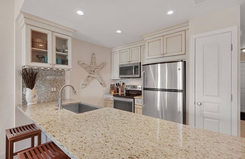 Miramar Beach Condo | Beach Retreat Completely Renovated Most Luxurious Pet Friendly First Floor Condo