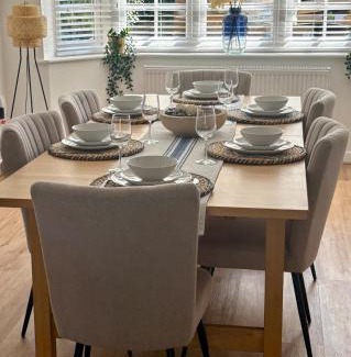 Southbourne House | Beach Retreat luxury home just 2 minutes walk to the beach