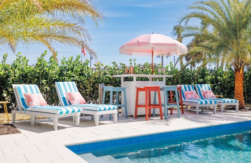 Englewood House | Beach Retreat, Pool, Families, Bachelorette, Sleeps 12,Golf Cart, Cold Plunge