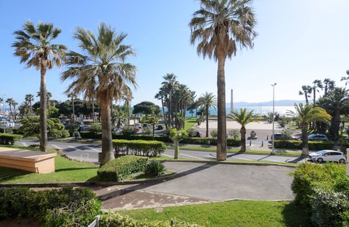 Saint-Raphael Apartment | Beach, shops and nautical club on foot - Swimming pool