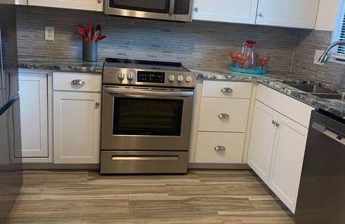 New Smyrna Beach Condo | Beach side condo - Pool - Pickleball - Tennis - Gym - Full equip
