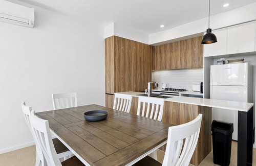Torquay House | Beach Townhouse Storrer 35