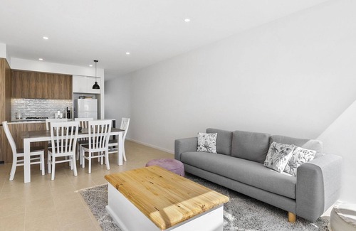 Torquay House | Beach Townhouse Storrer 35